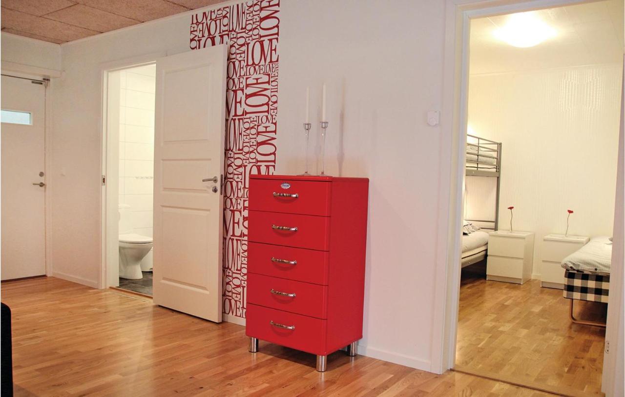 2 Bedroom Cozy Apartment In Habo Mullsjö Dış mekan fotoğraf